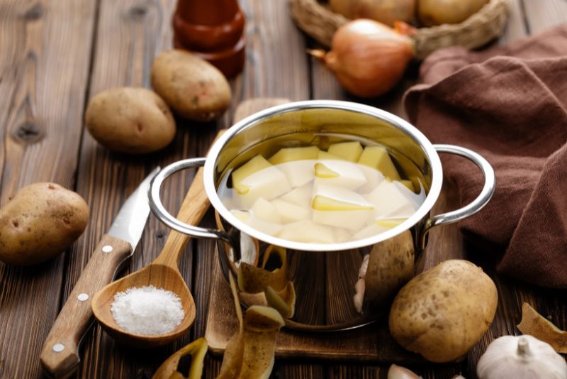 Why Soak Potatoes in Salt Water